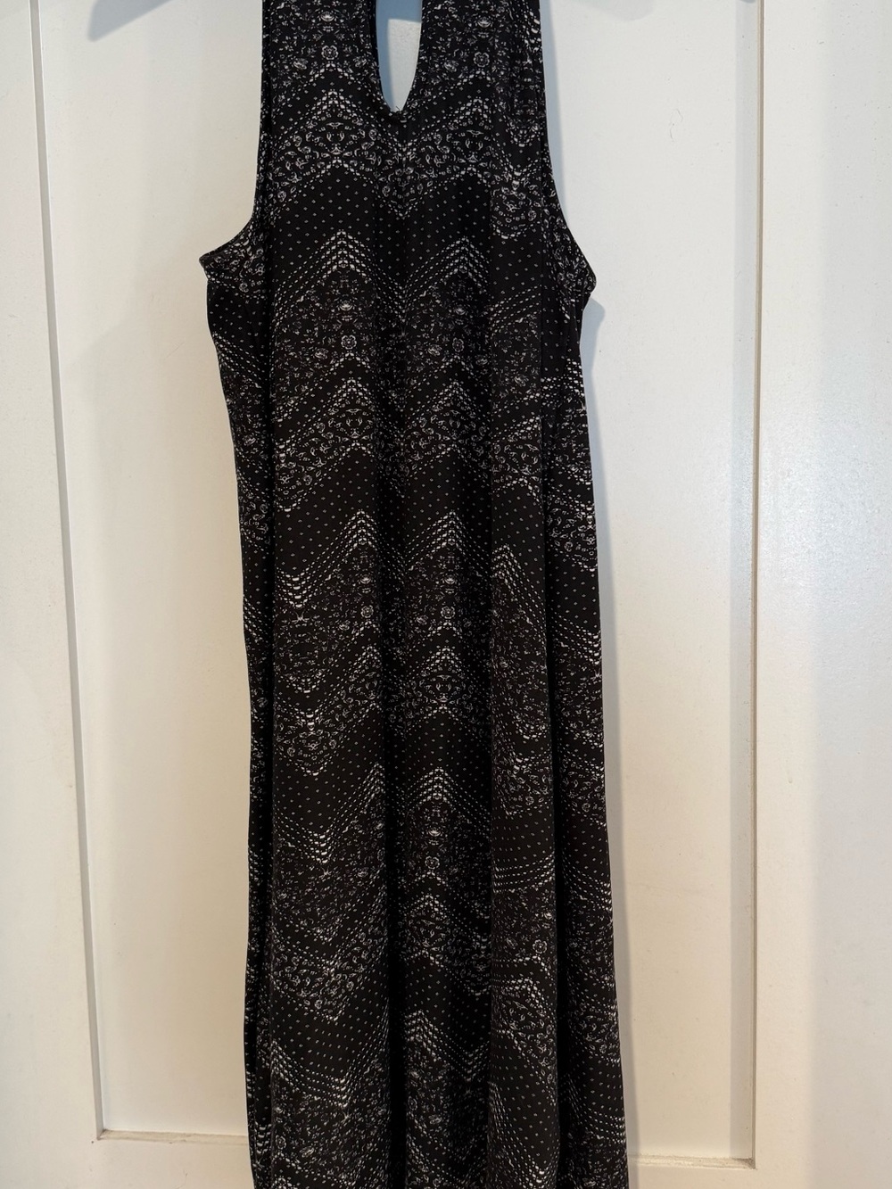 Pink Rose Black Patterned Sleeveless Midi Dress